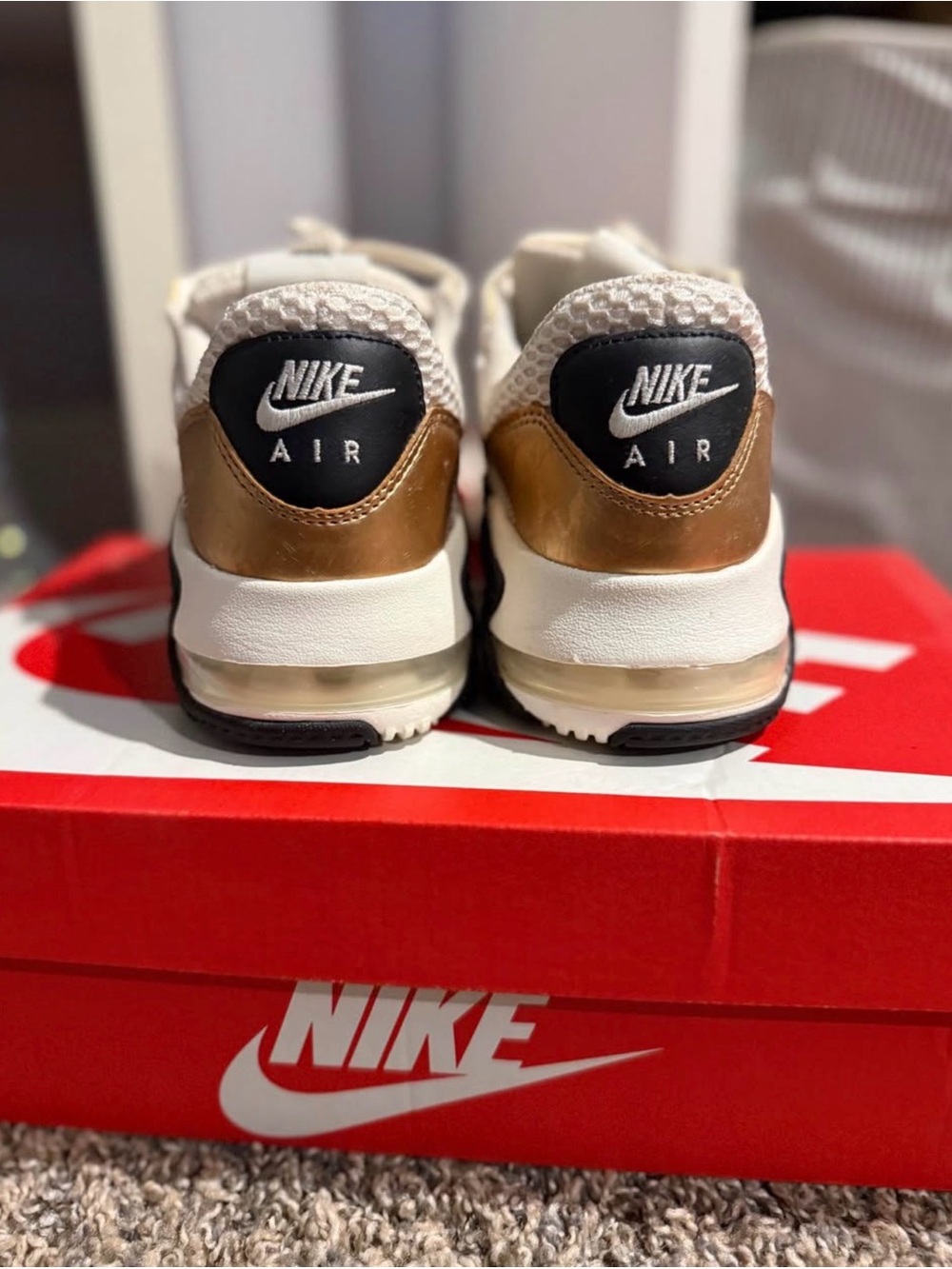 Nike Kids Air Max Low-Top Sneakers in Cream, Gold & Black - Picture 2 of 5